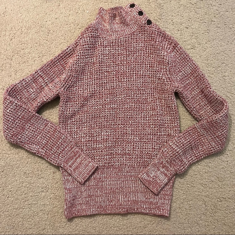 GAP waffle knit turtleneck sweater with button detail size small